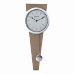 Reloj de pared cromado...